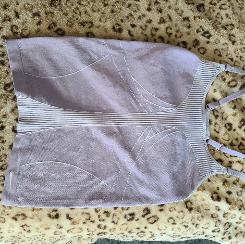 Nike dry fit tank